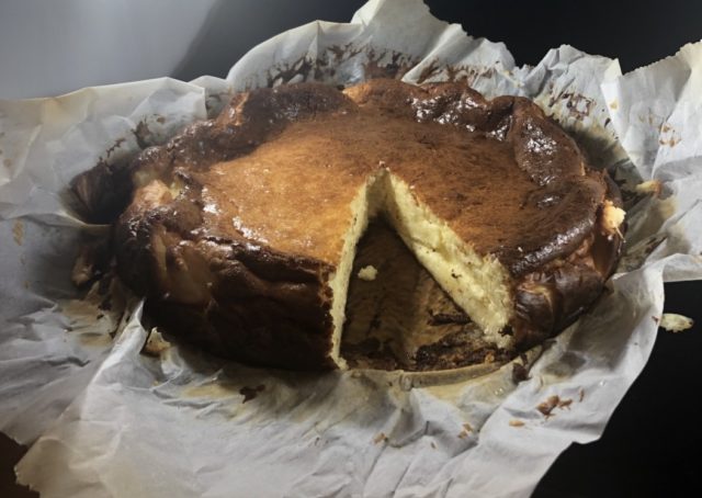 https://www.clumsycakes.com/burnt-basque-cheesecake-the-abomination-cheesecake-rules/