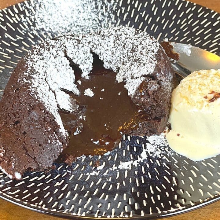 Chocolate Molten Lava Cake 